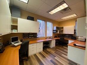 1000 SE Monterey Commons Blvd, Stuart, FL à louer Photo intérieure– Image 2 sur 5