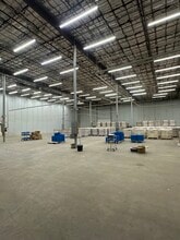 1751-1765 Stebbins Dr, Houston, TX à louer Photo intérieure– Image 1 sur 5