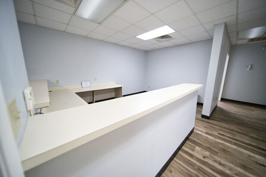 524 Red Lane Rd, Birmingham, AL à louer - Photo de l’immeuble – Image 1 sur 13