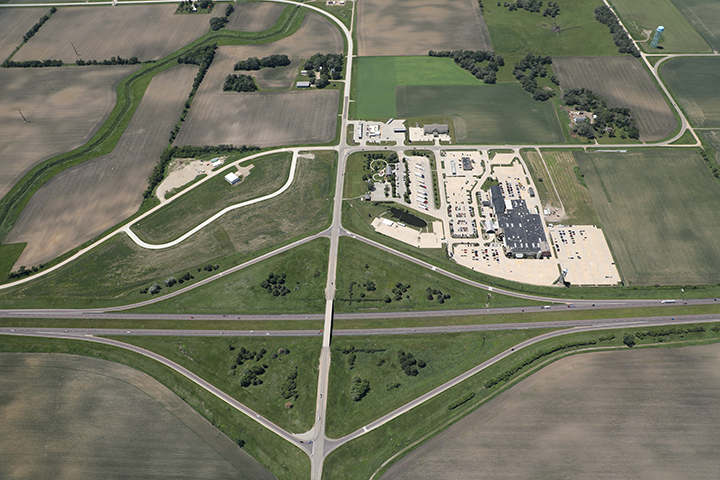 I-35 & Highway 105, Northwood, IA à vendre - Aérien – Image 2 sur 3