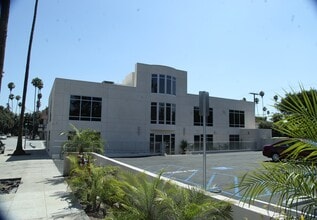 1932-1936 Huntington Dr, South Pasadena, CA à louer Photo de l’immeuble– Image 2 sur 10