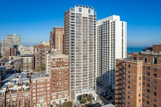 Plus de détails pour 420 W Belmont Ave, Chicago, IL - Local commercial à louer