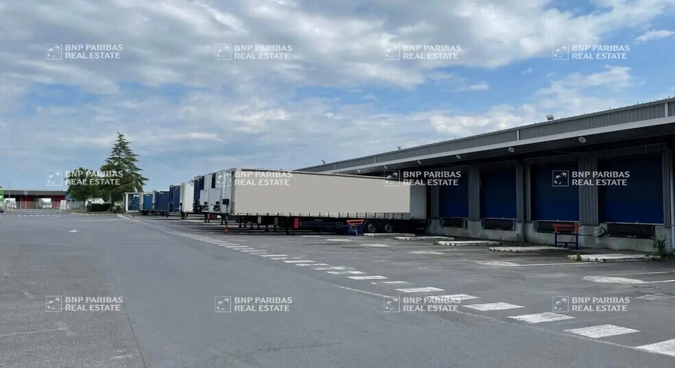 Industriel/Logistique dans Thouaré-sur-Loire à louer - Photo de l’immeuble – Image 1 sur 9