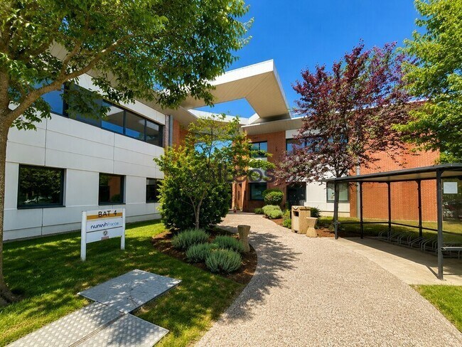 Plus de détails pour 12 Rue Michel Labrousse, Toulouse - Bureau à vendre