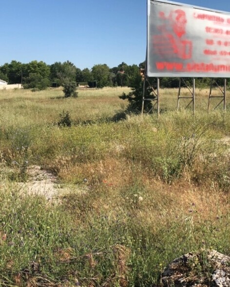Avenida Jerez, 131, Nuevo Baztán, Madrid à vendre - Photo de l’immeuble – Image 2 sur 2