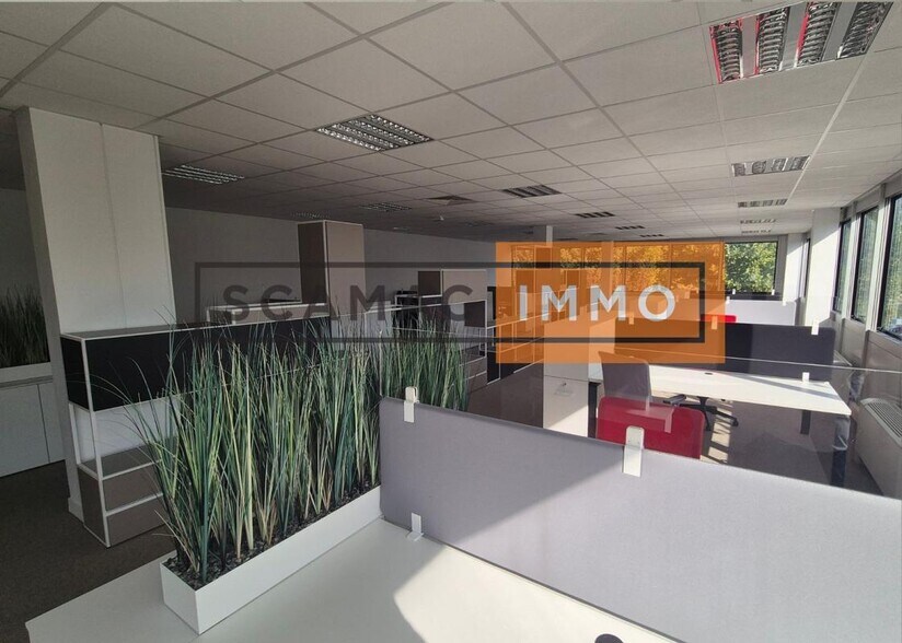 Bureau dans Roissy En France à vendre - Photo de l’immeuble – Image 2 sur 5