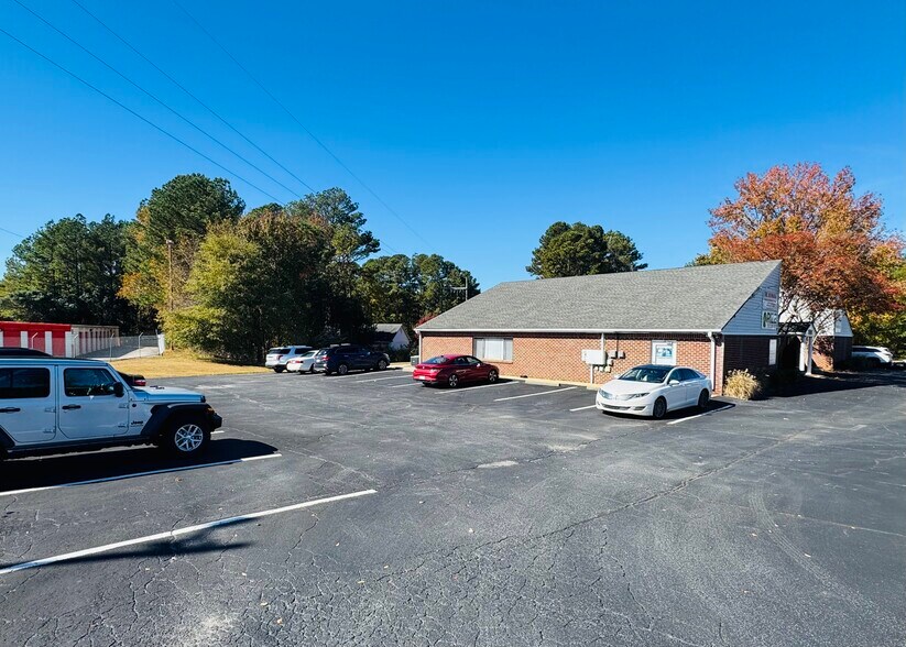 3104 Grandview Dr, Simpsonville, SC à louer - Photo de l’immeuble – Image 2 sur 7