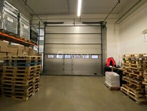 Local d’activités dans Ivry-sur-Seine à louer Photo intérieure– Image 1 sur 18