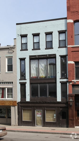 31 Court St, Binghamton, NY à vendre - Photo principale – Image 1 sur 4