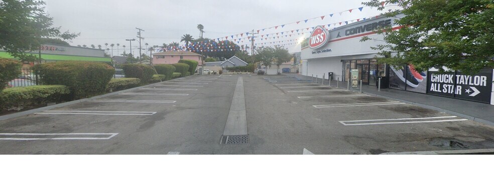1511 E Florence Ave, Los Angeles, CA à louer - Photo de l’immeuble – Image 3 sur 4