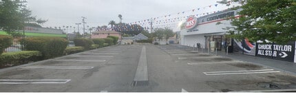 1511 E Florence Ave, Los Angeles, CA à louer Photo de l’immeuble– Image 2 sur 4