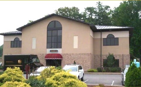 2400 Cranberry Sq, Morgantown, WV à vendre Photo principale– Image 1 sur 25