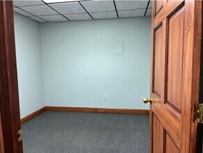 211 Kenbrook Dr, Vandalia, OH à louer Photo intérieure– Image 2 sur 12