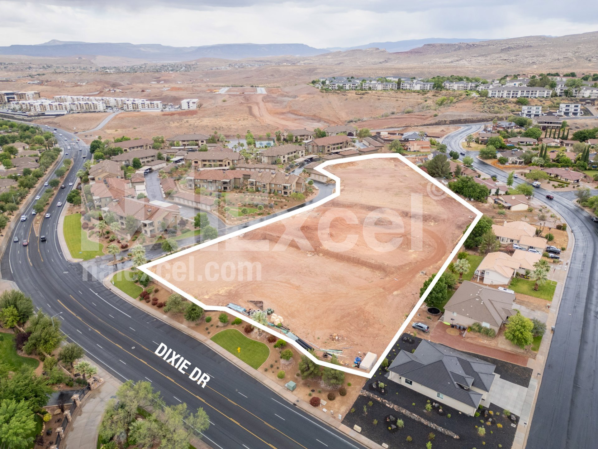810 S Dixie Dr, St George, UT à vendre Photo de l’immeuble– Image 1 sur 7