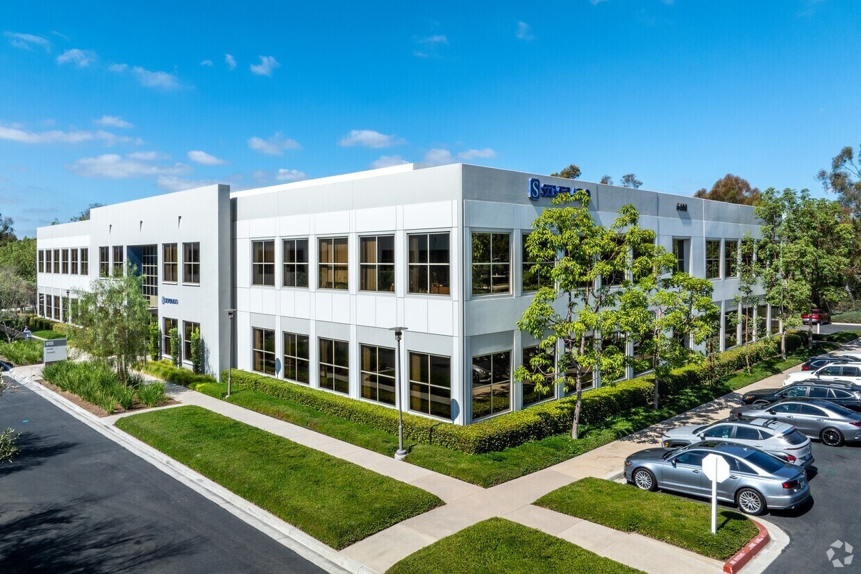6400 Oak Canyon, Irvine, CA à louer Photo intérieure– Image 1 sur 1