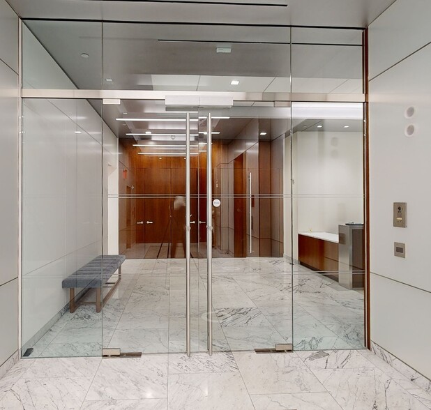 667 Madison Ave, New York, NY à louer - Numérisation 3D Matterport – Image 2 sur 16