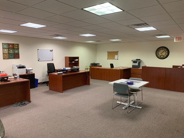2740 State Route 10 W, Parsippany, NJ à louer - Photo intérieure – Image 3 sur 16