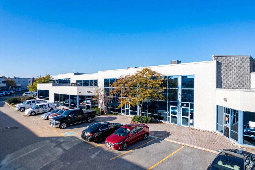 2150 Winston Park Dr, Oakville, ON à louer - Photo de l’immeuble – Image 3 sur 5