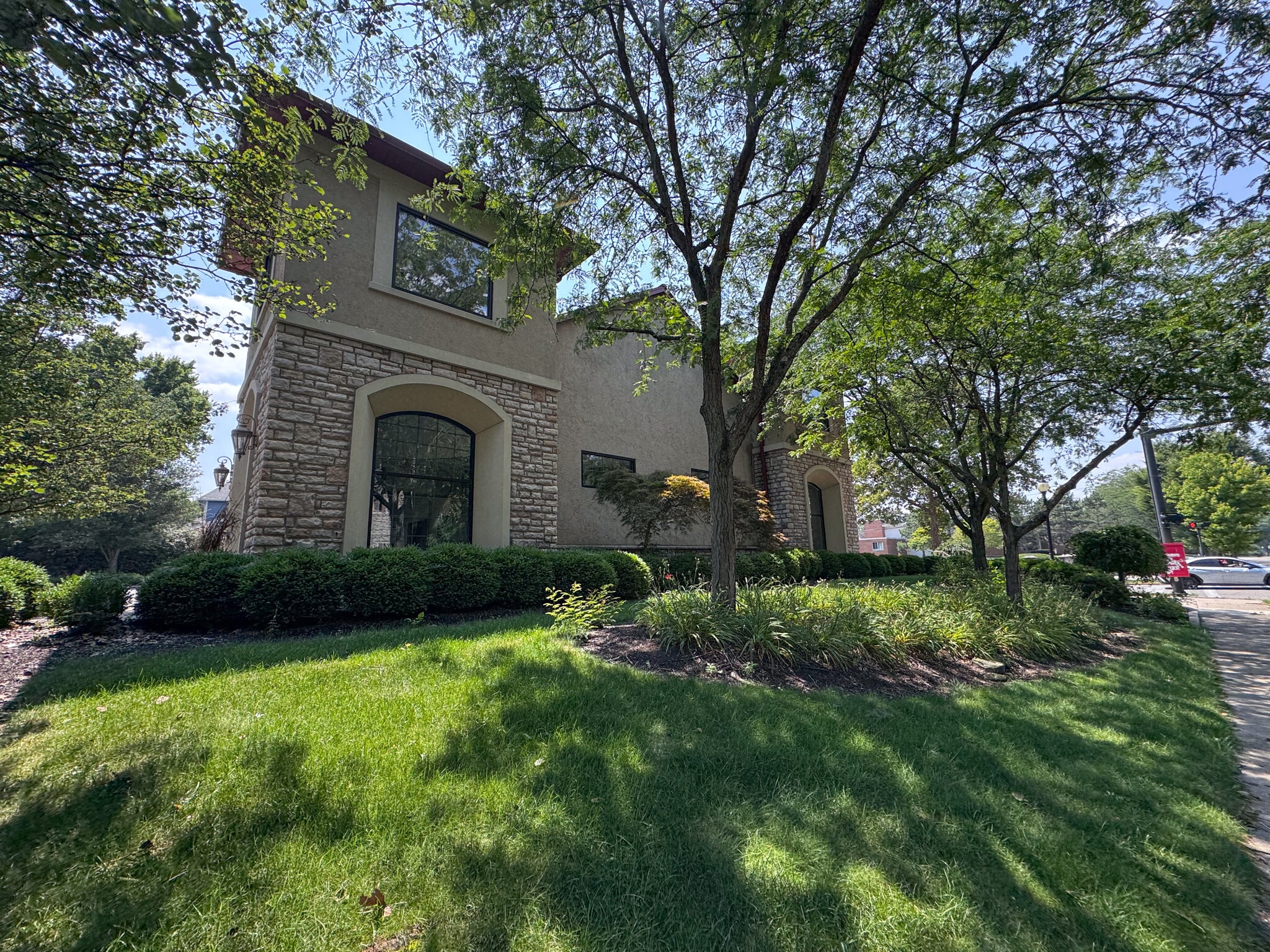 640 N Fountain Ave, Springfield, OH à vendre Photo intérieure– Image 1 sur 29