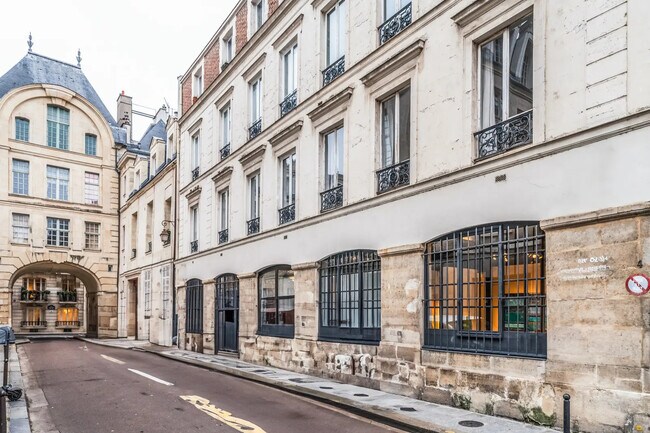 Plus de détails pour Local commercial à vendre