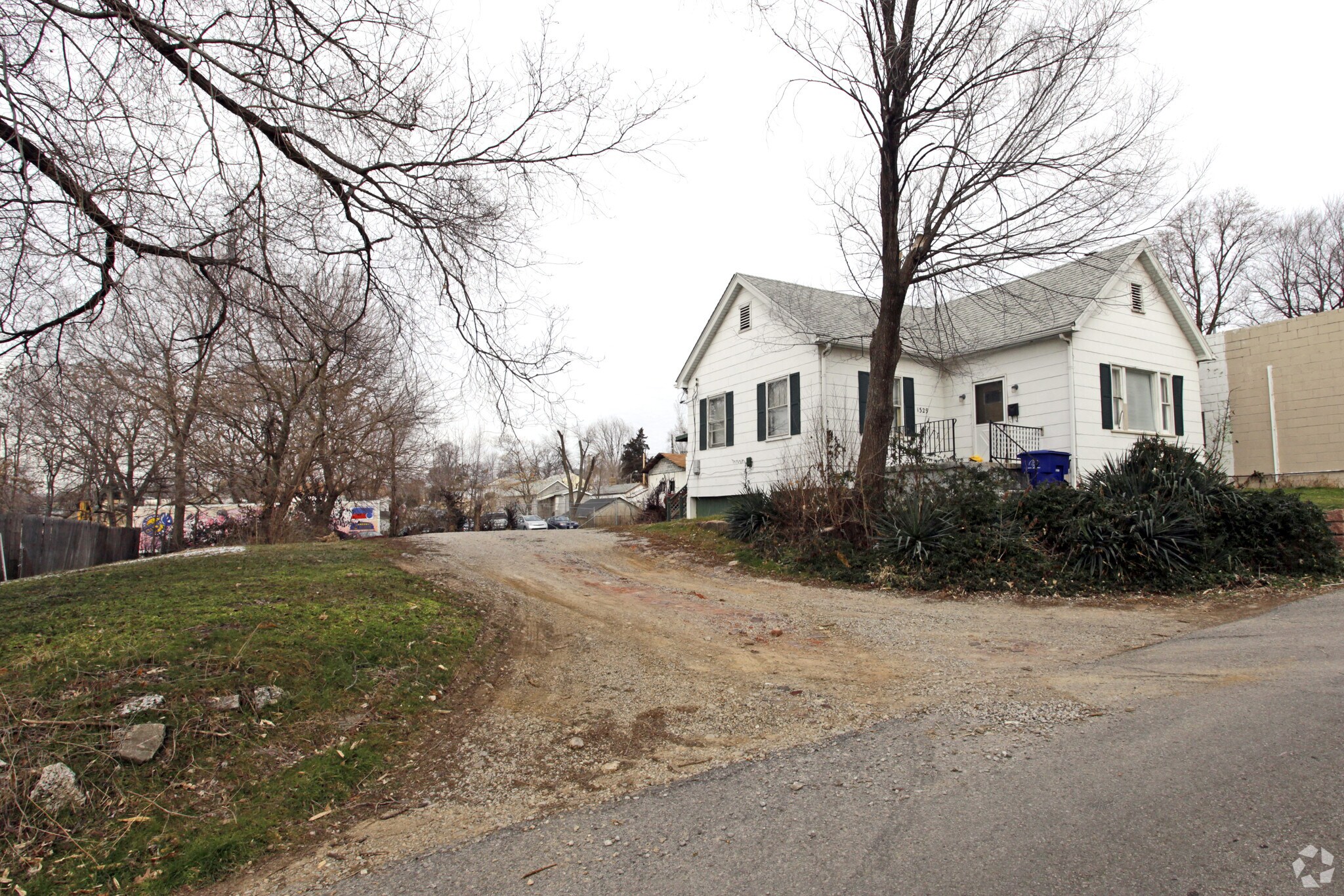 1329 Hughes Pl, Saint Louis, MO à vendre Photo principale– Image 1 sur 3