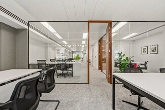 Plus de détails pour 32 Dover St, Londres - Bureau à louer