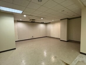 220 Market Ave S, Canton, OH à louer Photo intérieure– Image 1 sur 3
