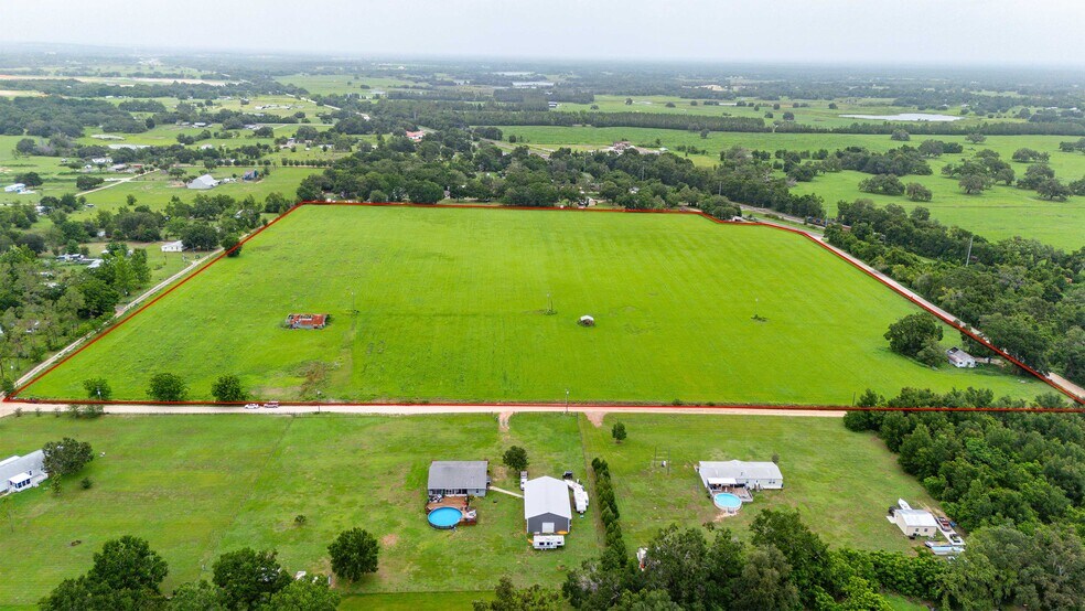 11025 Beckum Rd, Dade City, FL à vendre - Photo de l’immeuble – Image 3 sur 17
