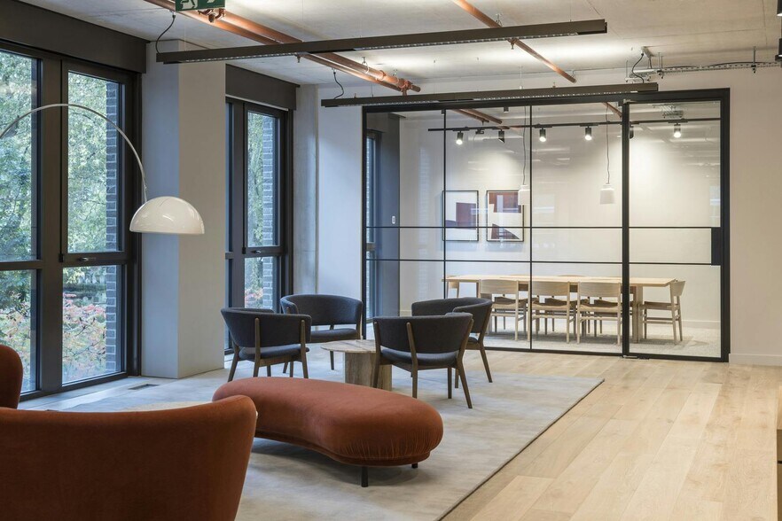 55-71 City Rd, Londres à louer - Photo de l’immeuble – Image 2 sur 34