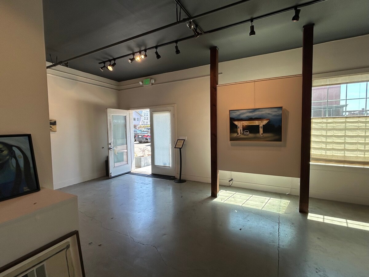 700-706 Gilman St, Berkeley, CA 94710 - Lot 700 - - Photo intérieure - Image 1 of 6