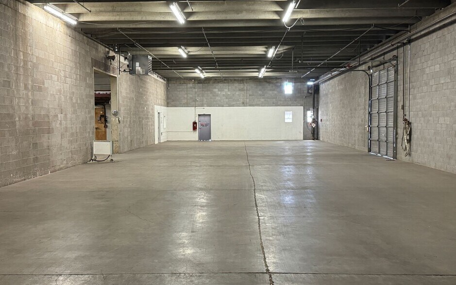 2211 Commercial St NE, Albuquerque, NM à louer - Photo intérieure – Image 3 sur 12