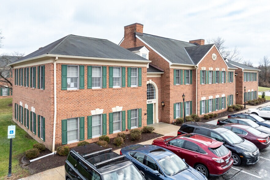 5010-5012 Dorsey Hall Dr, Ellicott City, MD à louer - Photo de l’immeuble – Image 2 sur 4