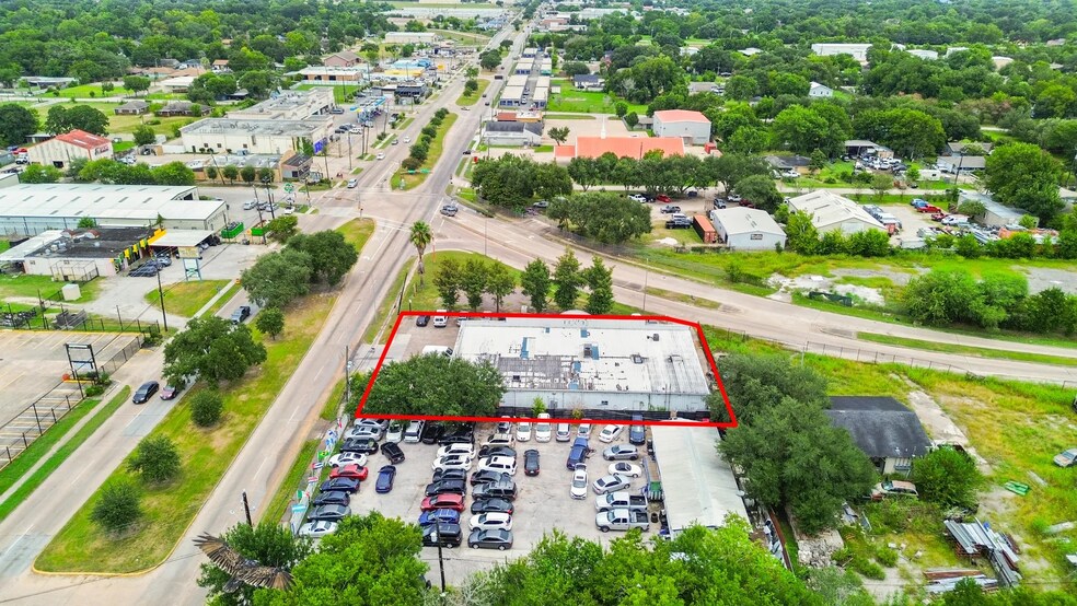 14613 S Post Oak Rd, Houston, TX à vendre - Photo de l’immeuble – Image 2 sur 13