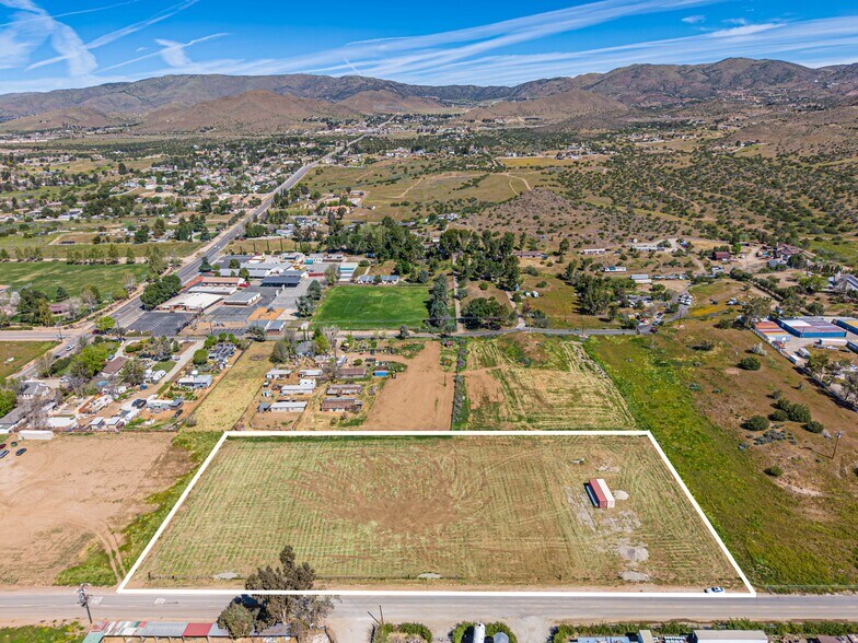 Gillespie Ave, Acton, CA à vendre - Aérien – Image 3 sur 12