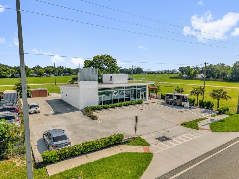 2807 E South St, Orlando, FL à louer - Photo de l’immeuble – Image 2 sur 18