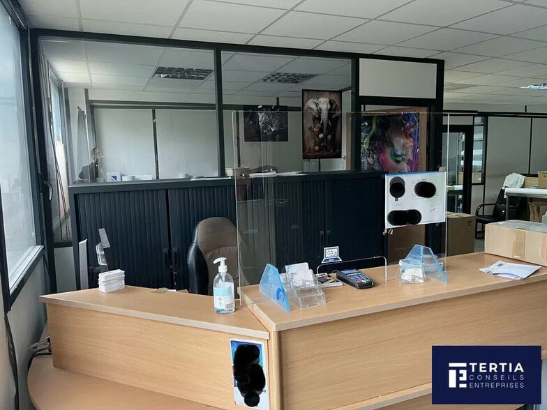 Bureau dans Montpellier à louer - Photo de l’immeuble – Image 3 sur 5