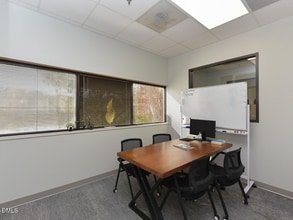 5171 Glenwood Ave, Raleigh, NC à louer Photo intérieure– Image 2 sur 7