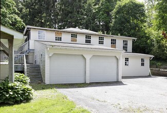 Plus de détails pour 2639 Darlington Rd, Beaver Falls, PA - Bureau à vendre