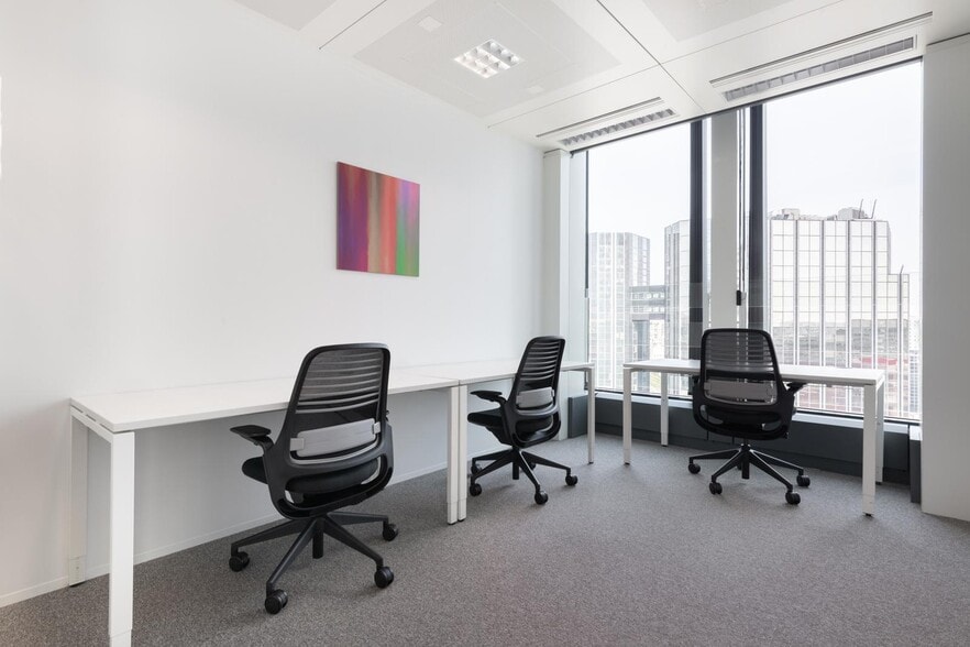 Bureau dans Courbevoie à louer - Photo de l’immeuble – Image 2 sur 10