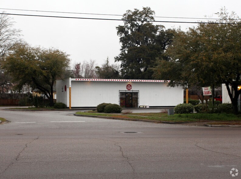 1412 Savannah Hwy, Charleston, SC à vendre - Photo de l’immeuble – Image 2 sur 4