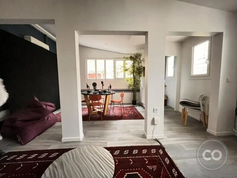 Bureau dans Boulogne-Billancourt à louer - Photo de l’immeuble – Image 2 sur 6