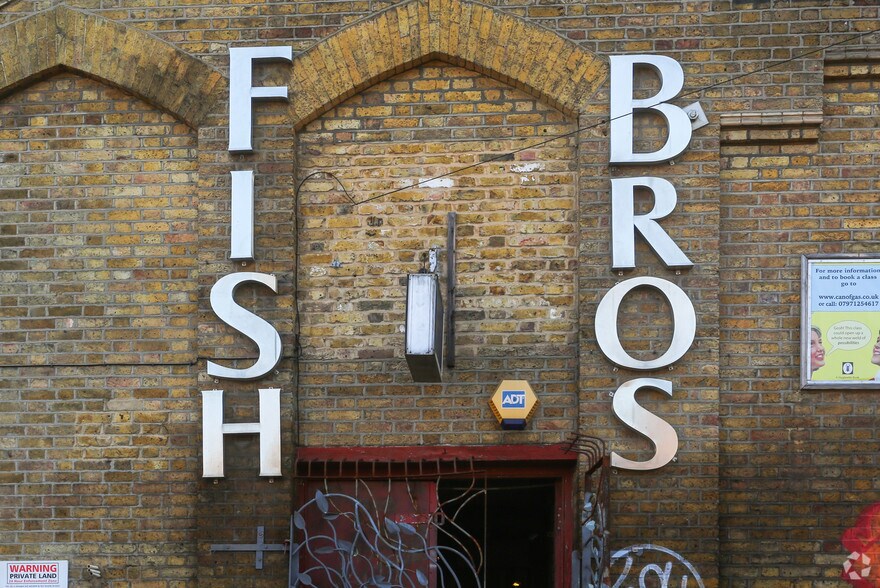Hackney Rd, Londres à louer - Photo de l’immeuble – Image 3 sur 4