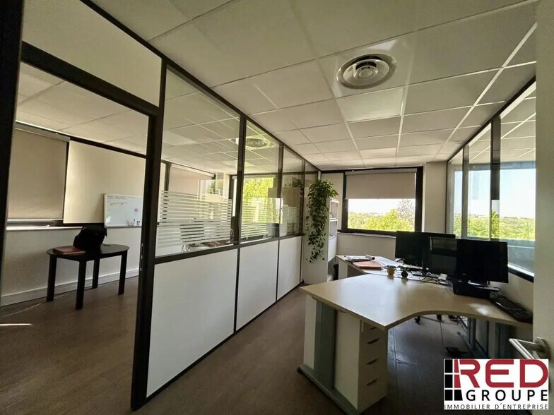 Bureau dans Aix-en-Provence à louer - Photo de l’immeuble – Image 3 sur 5