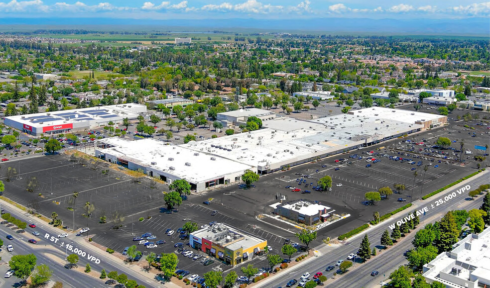 645 Fairfield Dr, Merced, CA à louer - Photo de l’immeuble – Image 1 sur 15