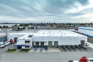 Plus de détails pour 4450 Tidewater Ave, Oakland, CA - Industriel/Logistique à louer