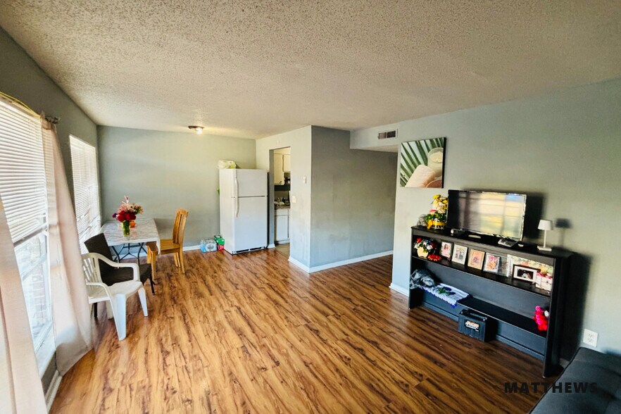 7720-7730 Madrid Ave, Birmingham, AL à vendre - Photo intérieure – Image 2 sur 2