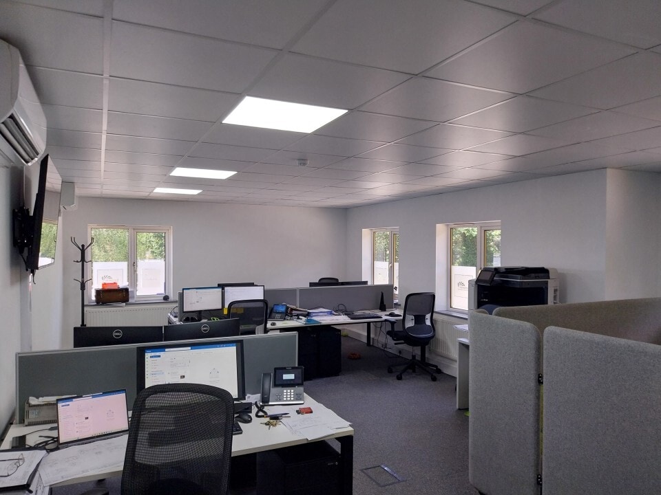 2-4 Pioneer Way, Lincoln à louer Photo intérieure– Image 1 sur 4