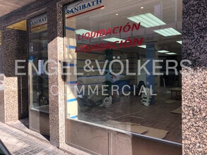 Local commercial dans Madrid, Madrid à louer Photo intérieure– Image 1 sur 5