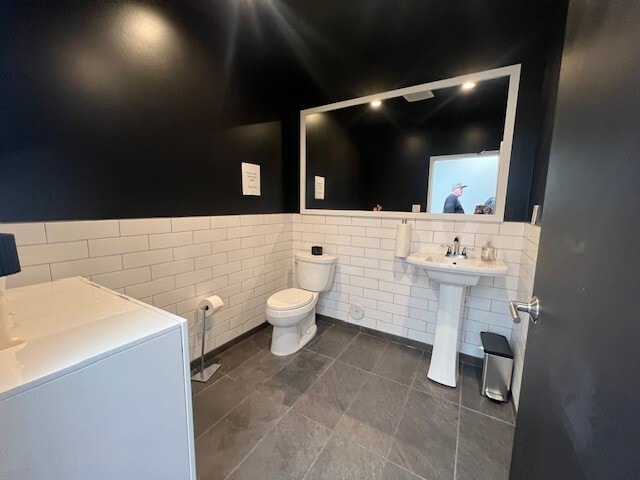 5722 Tujunga Ave, North Hollywood, CA à louer - Photo intérieure – Image 3 sur 8