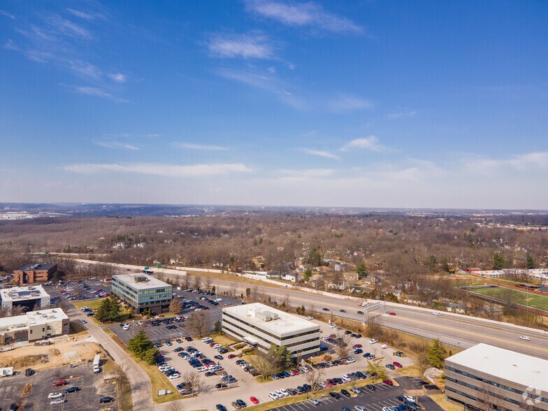 10777 Sunset Office Dr, Sunset Hills, MO à vendre - Aérien – Image 3 sur 11